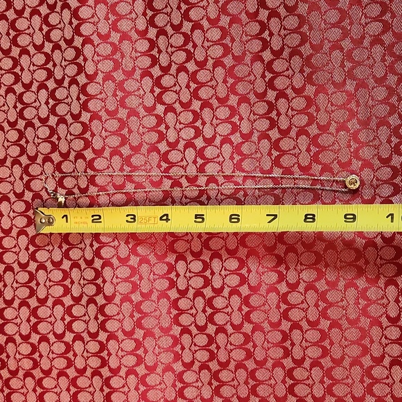 Coach Beautiful simple Necklace - Picture 4 of 6